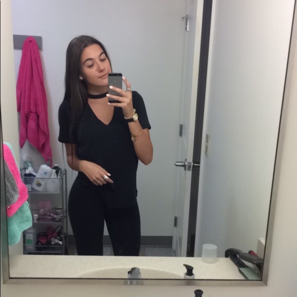 Meet your Posher, Sabrina